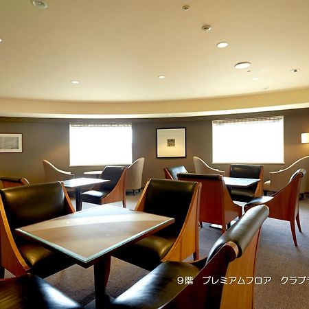 Miyako Hotel Gifu Nagaragawa Eksteriør bilde Premium Lounge at Chubu International Airport