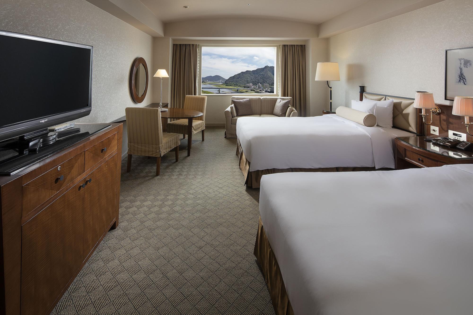 Miyako Hotel Gifu Nagaragawa Eksteriør bilde A guest room at the Hilton San Francisco