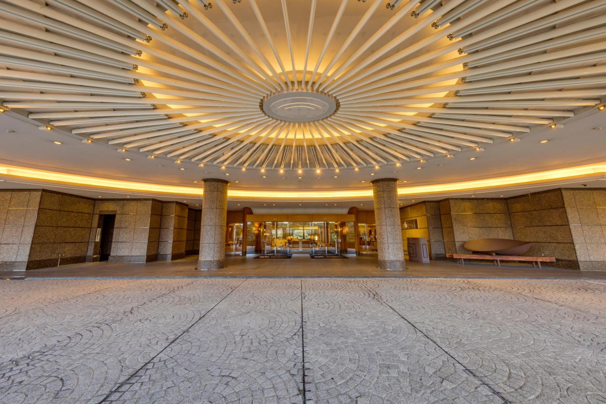 Miyako Hotel Gifu Nagaragawa Eksteriør bilde The lobby of the hotel